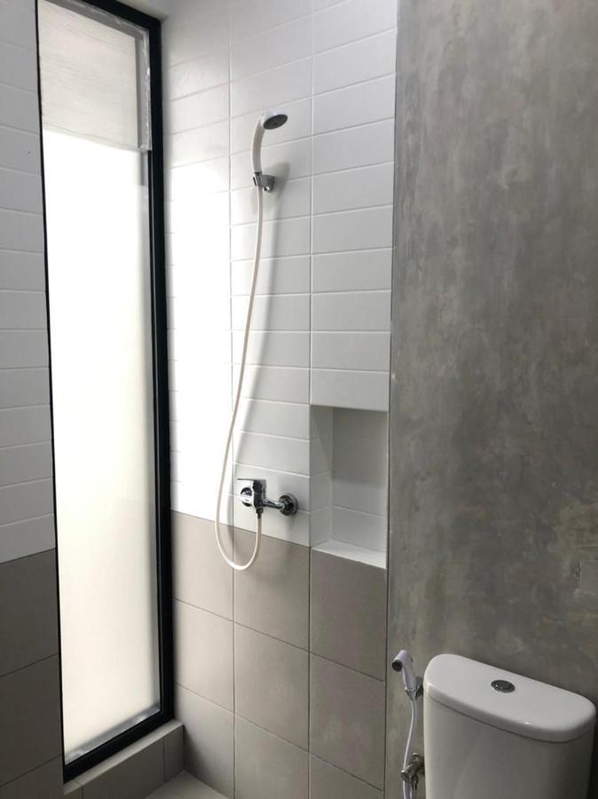 Hotel Cozy Puri Dżakarta Zewnętrze zdjęcie